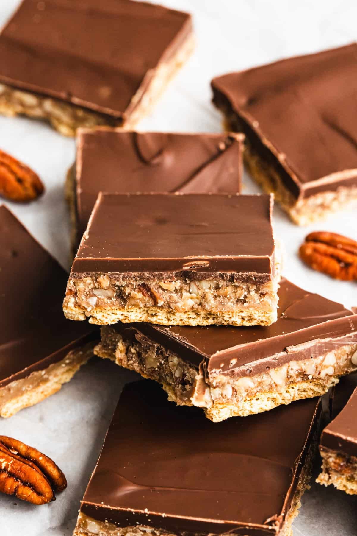 Graham cracker toffee is a quick, crunchy treat that’s perfect for gifting or snacking.