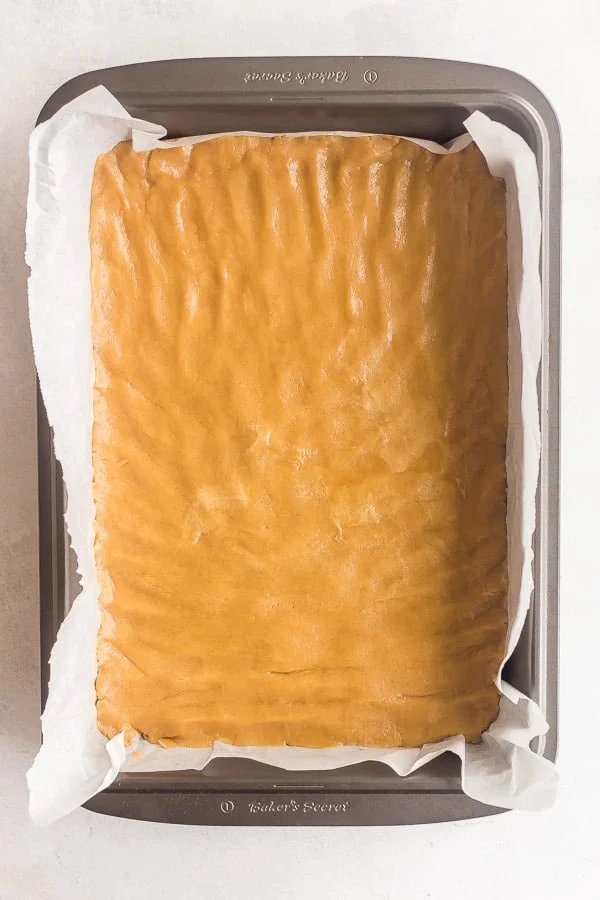 Garniture de beurre de cacahuète pressée dans le moule