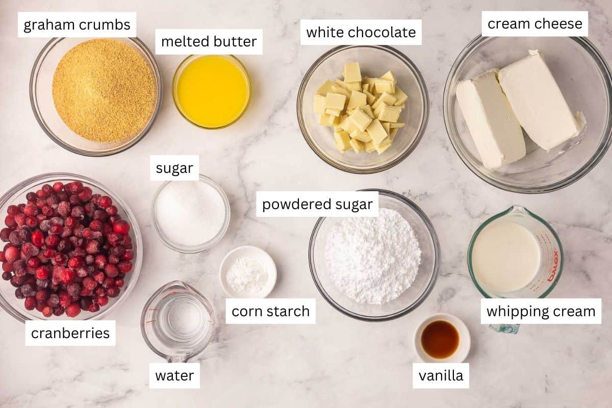 ingrédients nécessaires pour le dessert lush au chocolat blanc et canneberges.